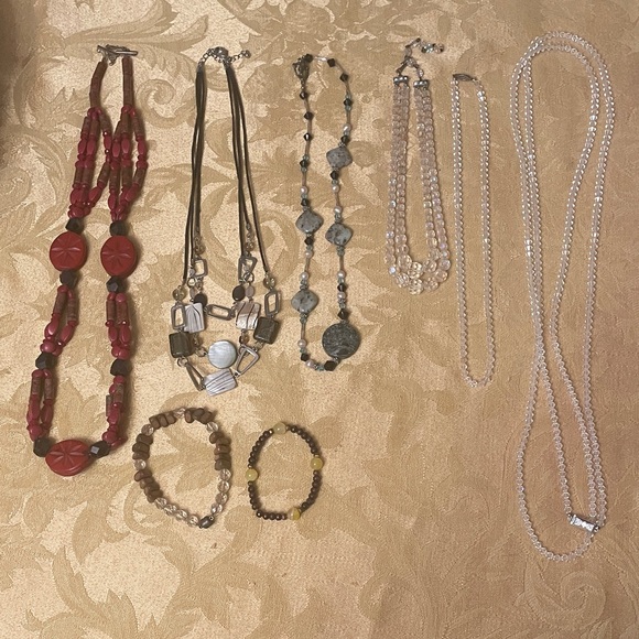 Elegant Red Beaded Necklace Set - Picture 1 of 16